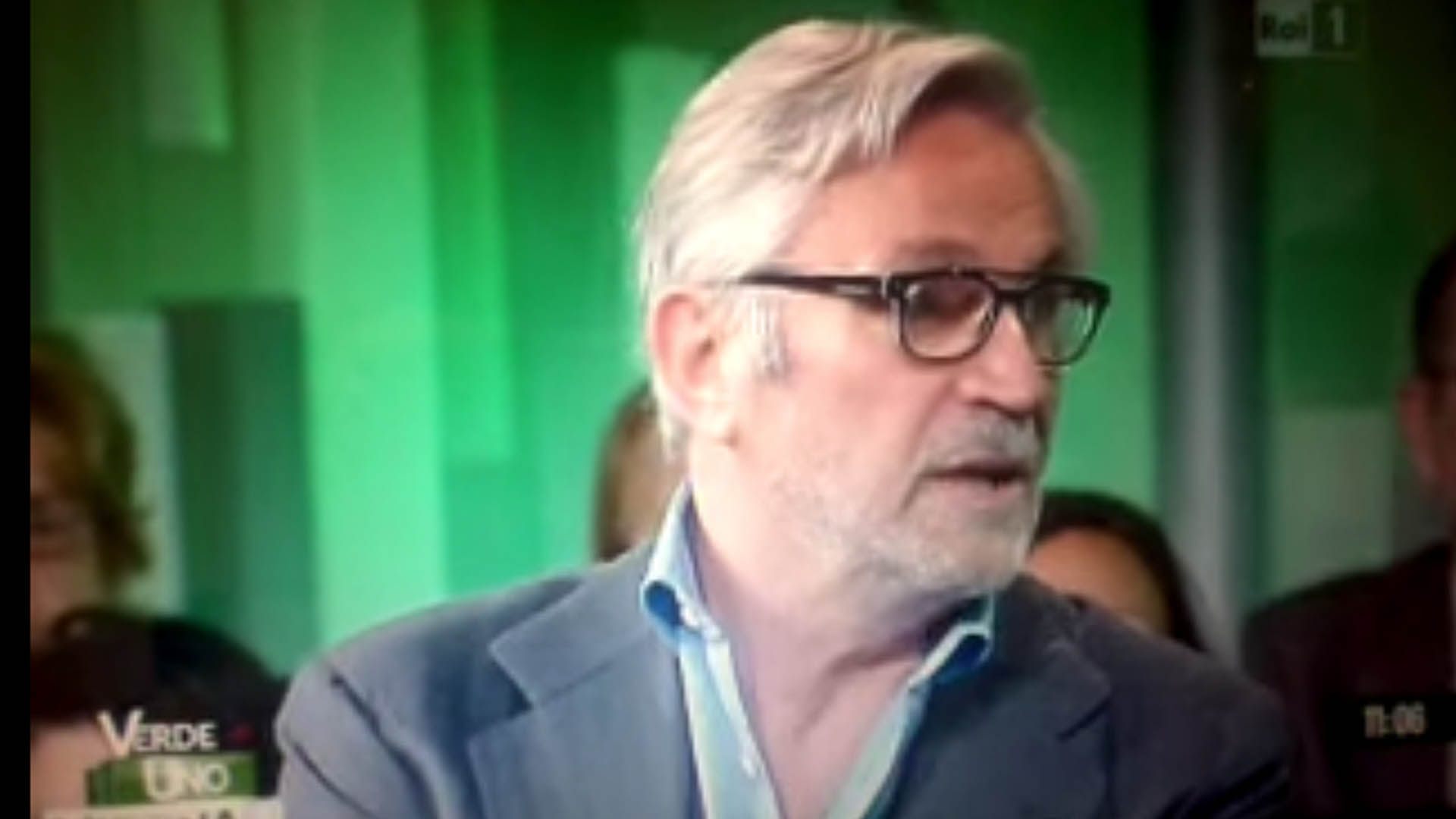Il Prof. Marianno Franzini ospite di Rai 1, nel programma Verde Uno Mattina, del 28 maggio 2014, parla di come disinfettare frutta e verdura, nonché acqua e aria di casa con l'ossigeno ozono.